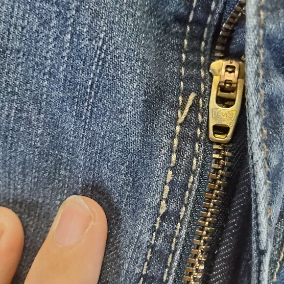 Levis Jeans Mens 40x32 Blue 559 Relaxed Straight Denim Classic - Picture 12 of 13